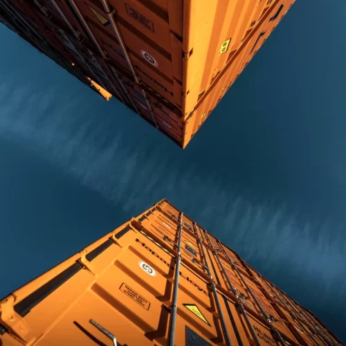 container-orange-angle
